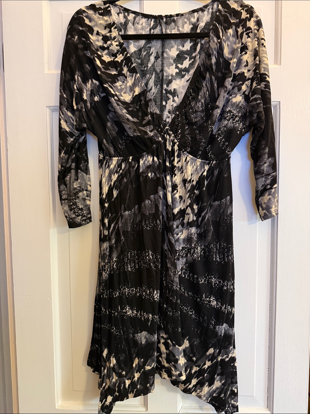 Black & Cream V-Neck Women's Dress